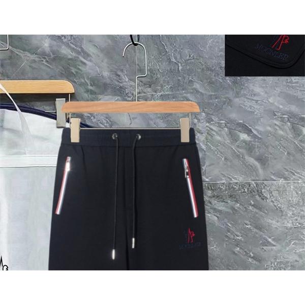 注目 ブラック ジップポケット仕様 実用性抜群 トレンド最前線 モンクレール コピー Moncler スウェットパンツ