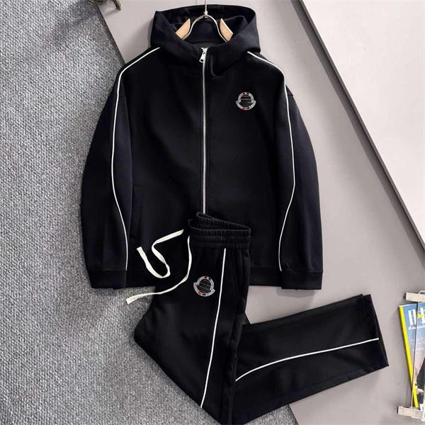  話題 ブラック パイピングデザイン 快適着心地 2025秋冬注目 モンクレール コピー Moncler セットアップ