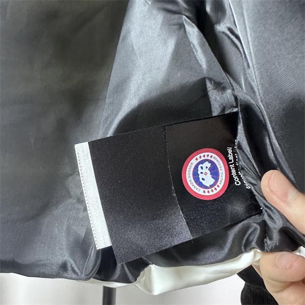 注目 ホワイト×ブラック プレミアム 2025秋冬必須 カナダグース コピー Canada Goose ダウンジャケット