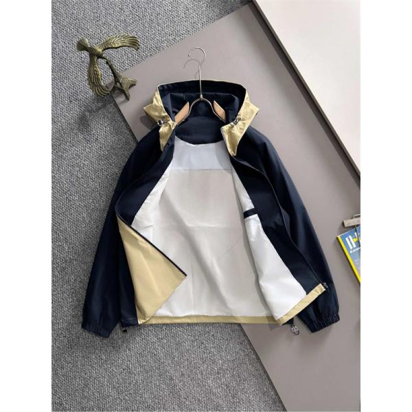 人気急上昇 STONE ISLAND ストーンアイランド コピー 2025AW 新作 ホワイト×ブラック ジャケット