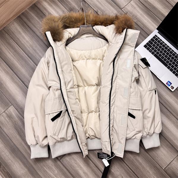 プレミアム品質！上質素材 当店イチオシ STONE ISLAND ストーンアイランド コピー ダウン