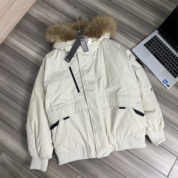 プレミアム品質！上質素材 当店イチオシ STONE ISLAND ストーンアイランド コピー ダウン