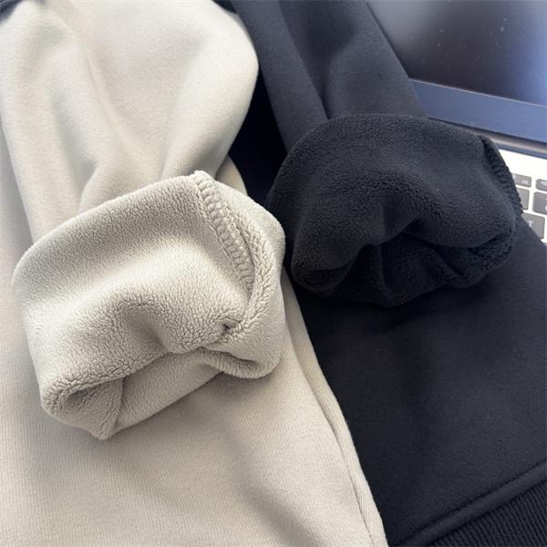 人気No.1 2025秋冬 クラシック スウェット ブラック STONE ISLAND ストーンアイランド コピー