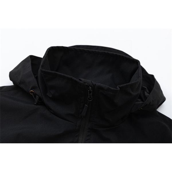 2025秋冬必須 ハイテック ライトシェル STONE ISLAND ストーンアイランド コピー ジャケットブラック