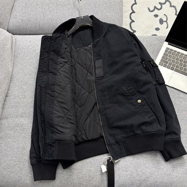 当店イチオシ STONE ISLAND ストーンアイランド コピー 2025秋冬必須 入手困難 ジャケット