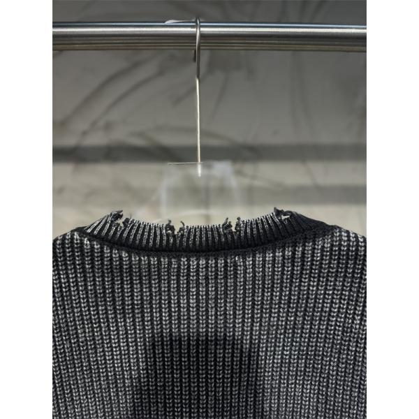 注目の新作 2025秋冬対応 ダメージ加工 プレミアム STONE ISLAND ストーンアイランド コピー ニットセーター