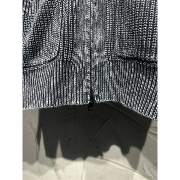 STONE ISLAND ストーンアイランド コピー トレンド最前線 2025秋冬限定 おすすめ ジップアップ ニット