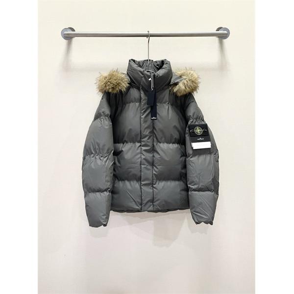 人気急上昇！2025秋冬必須 お洒落 STONE ISLAND ストーンアイランド コピー ダウンジャケット