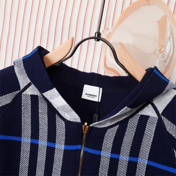  バーバリー コピー BURBERRY 好評続出 2025秋冬特製 クラシックチェック ニットパーカー