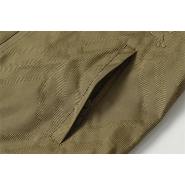 バーバリー コピー BURBERRY トレンド最前線！2025注目 ブラック 秋冬 軽量 ジャケット