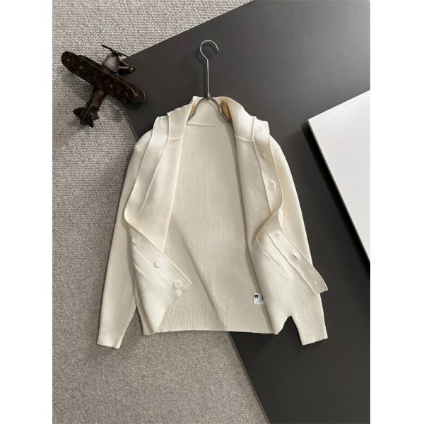 バーバリー コピー BURBERRY プレミアム感満載 2025新登場 ホワイト 秋冬 上質ニットカーディガン