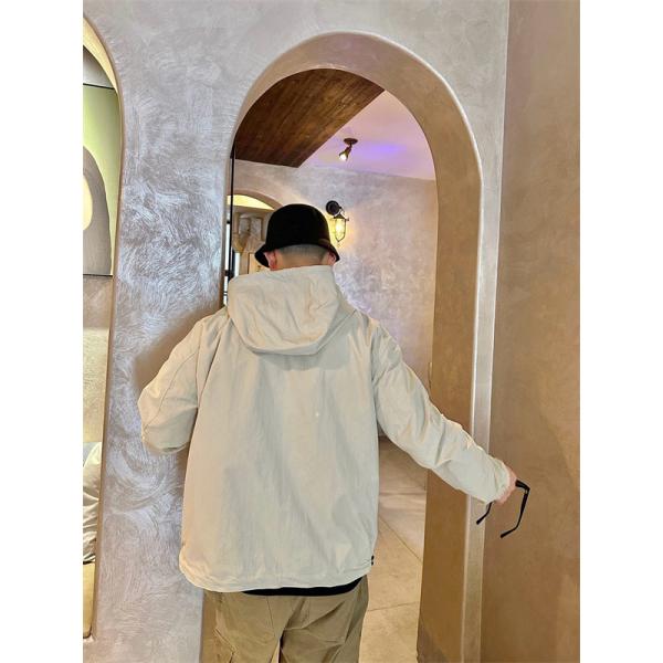 バーバリー コピー BURBERRY 期間限定！2025秋冬注目 カーキ 防風フードジャケット