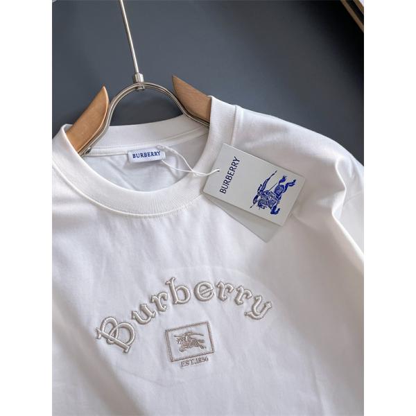 トレンド必至！バーバリー コピー BURBERRY 2025秋冬 ブラック ロゴ刺繍 長袖Tシャツ