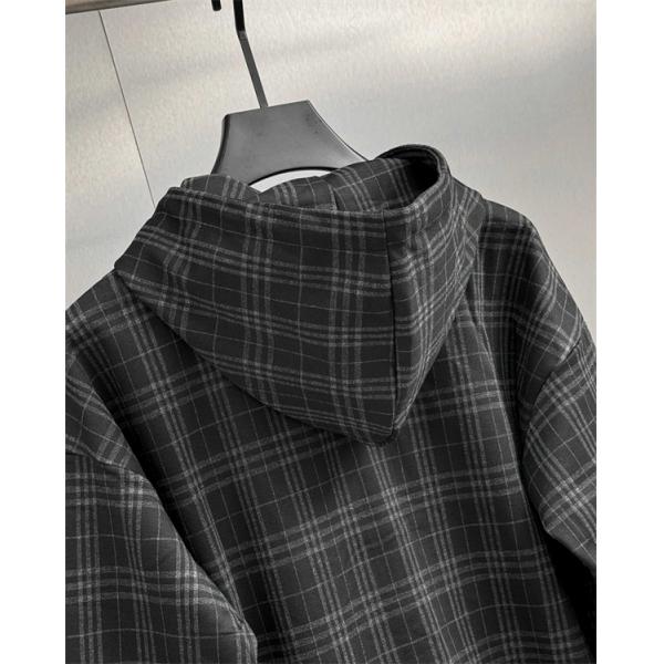 人気爆発！2025秋冬必須 ベージュ＆ブラック チェックジップパーカー バーバリー コピー BURBERRY