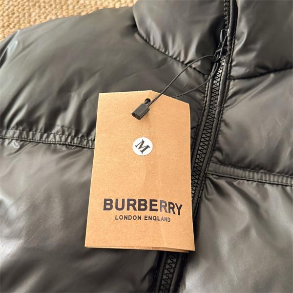 バーバリー コピー BURBERRY レア級入手困難！2025秋冬準備 ブラック 高保温 ダウンジャケット