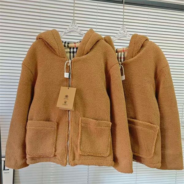 快適感重視！2025秋冬温か素材 キャメル ジャケット バーバリー コピー BURBERRY