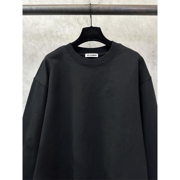 JIL SANDER ジルサンダー コピー 高級感際立つ！2025秋冬 ホワイト ミニマルデザイン スウェット