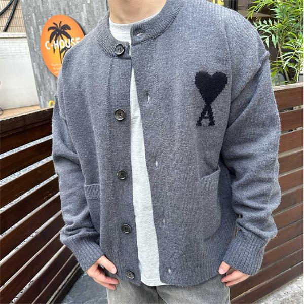 AMI PARIS アミ パリス コピー 2025秋冬必須 クリーム プレミアム 柔軟 ニットカーディガン