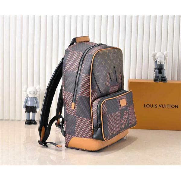 注目上昇 立体デザイン 個性モード リュックバッグ LOUIS VUITTON ルイヴィトン コピー
