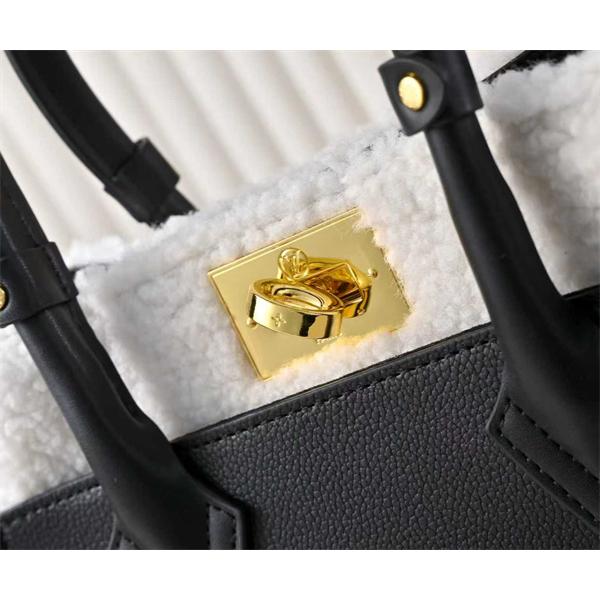 人気急上昇 プレミアム質感 ラグジュアリー LOUIS VUITTON ルイヴィトン コピー ショルダーバッグ