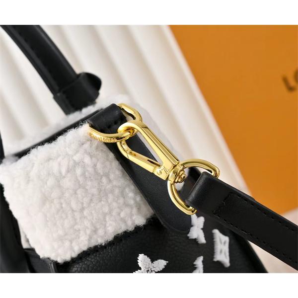 人気急上昇 プレミアム質感 ラグジュアリー LOUIS VUITTON ルイヴィトン コピー ショルダーバッグ