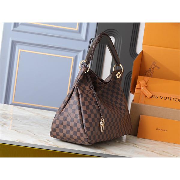 上質仕上げ 高級デザイン ラグジュアリー LOUIS VUITTON ルイヴィトン コピー ホーボーバッグ