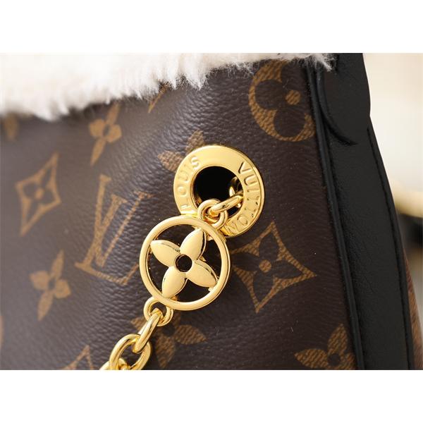 LOUIS VUITTON ルイヴィトン コピー 人気急上昇 上質質感 エレガント ショルダーバッグ