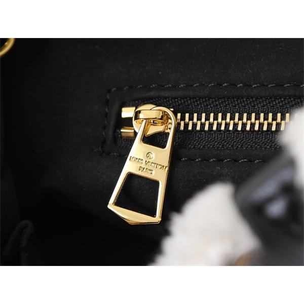 LOUIS VUITTON ルイヴィトン コピー 人気急上昇 上質質感 エレガント ショルダーバッグ