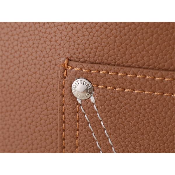LOUIS VUITTON ルイヴィトン スーパーコピー 上質素材感 モード系 洗練シンプル トートバッグ