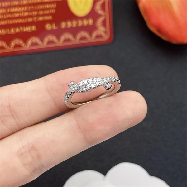 クリスマスプレゼント最適❤カルティエ指輪コピー❤Cartierアクセサリーダイヤ付き