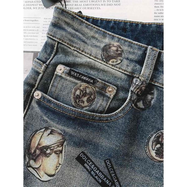 DOLCE&GABBANA 激安 2025新作 スリムデニム メンズ ジーンズ ロゴパッチ装飾 ヴィンテージウォッシュ ハイグレード仕様