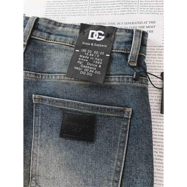 DOLCE&GABBANA 激安 2025新作 スリムデニム メンズ ジーンズ ロゴパッチ装飾 ヴィンテージウォッシュ ハイグレード仕様