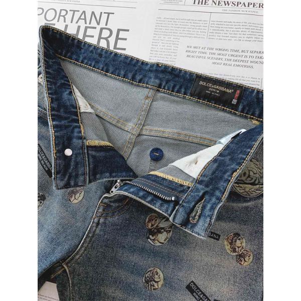 DOLCE&GABBANA 激安 2025新作 スリムデニム メンズ ジーンズ ロゴパッチ装飾 ヴィンテージウォッシュ ハイグレード仕様