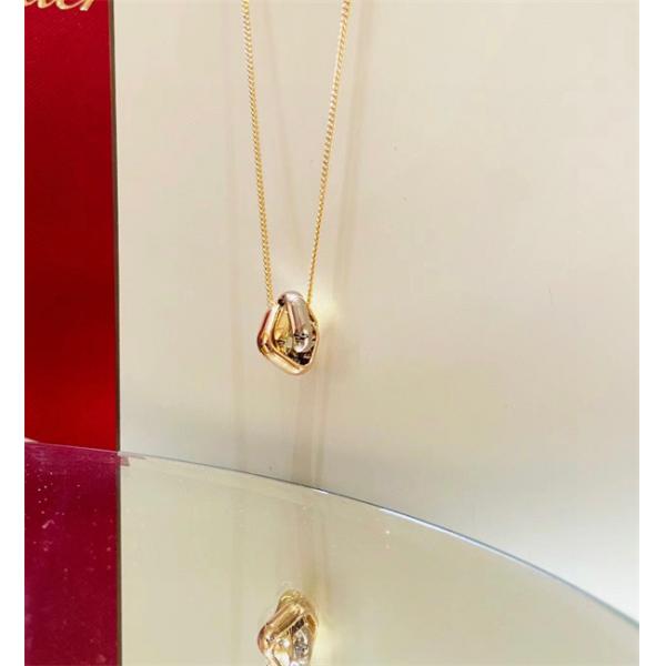 人気❤激安カルティエ ネックレスコピートリニティ ボックス ネックレス 三色エディション Cartier Trinity Box