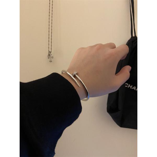 ❤カルティエ 釘バングル コピー❤2025-26人気ブレスレットCartier  Juste un Clou アクセサリー激安通販