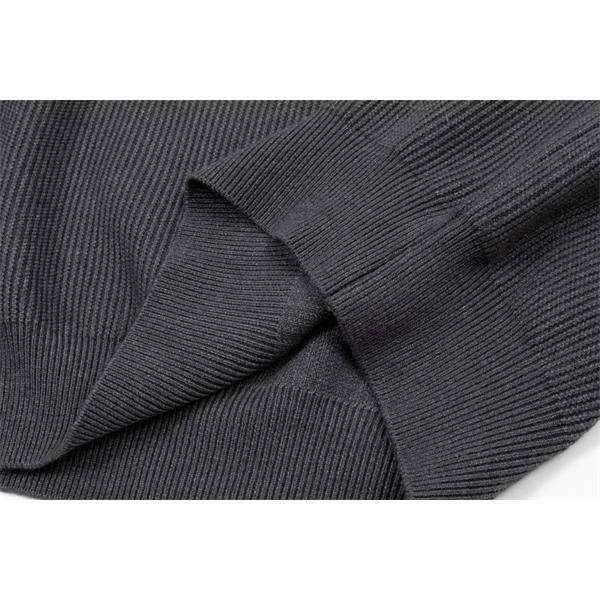 FENDI フェンディ コピー 温かさ重視 モンスターアイ ハーフジップ ニット 注目