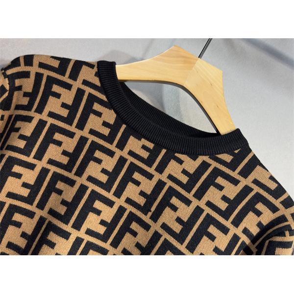 冬支度 FF総柄 ブラウン FENDI フェンディ スーパーコピー ニット 売れ筋 おすすめ