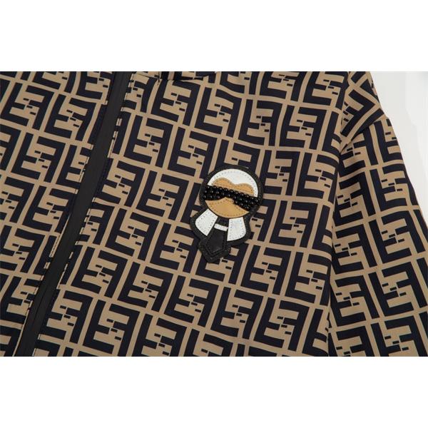 2025秋冬対応 FF総柄 パーカー FENDI フェンディ コピー ジャケット 入手困難