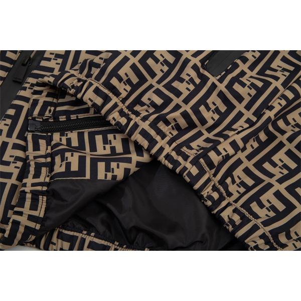 2025秋冬対応 FF総柄 パーカー FENDI フェンディ コピー ジャケット 入手困難