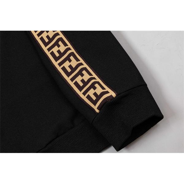 FENDI フェンディ コピー 2025秋冬必須  サイドロゴ トラックジャケット 話題