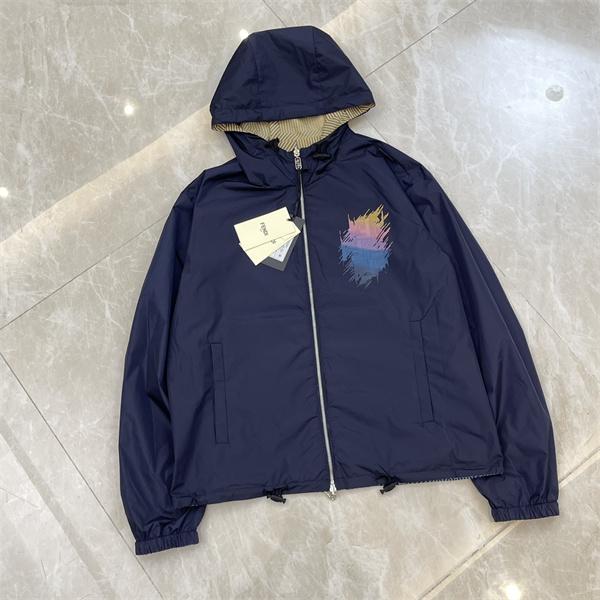 2025秋冬最旬・軽量防風 カラーブラッシュ ナイロン FENDI フェンディ コピー ジャケット 話題