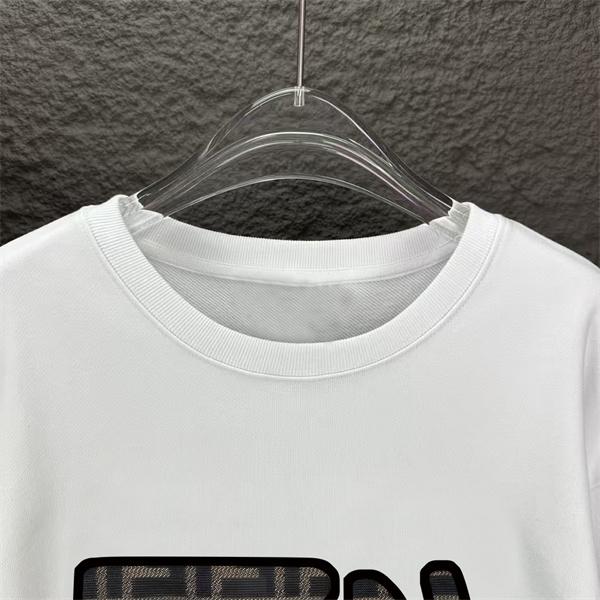 FENDI フェンディ スーパーコピー 2025秋冬注目・軽量保温 ロゴ パーカー お洒落