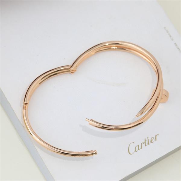 大注目❤☆Cartierカルティエ バングルコピー釘❤クリスマスギフト最適アクセサリー人気