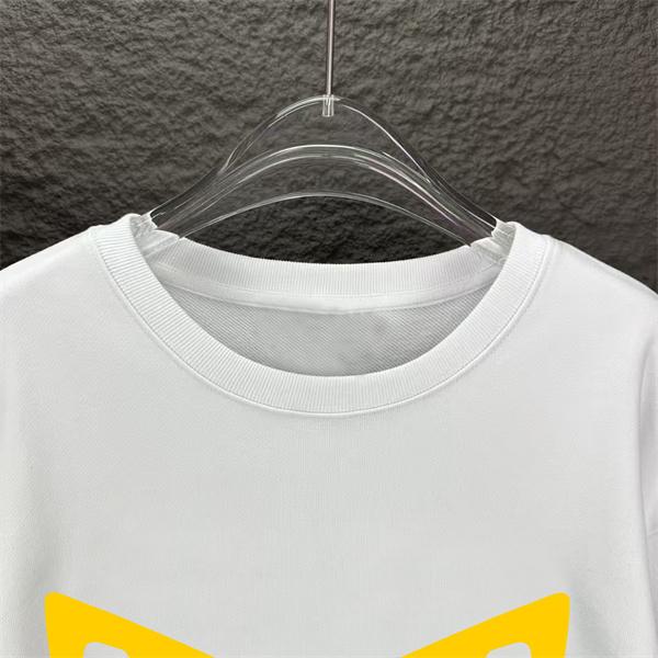 2025秋冬必見・存在感抜群 モンスターアイ FENDI フェンディ コピー パーカー 要チェック