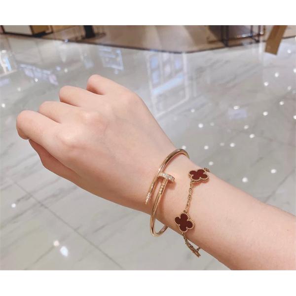 ❤注目❤カルティエ 釘バングルコピー❤Cartierアクセサリークリスマスギフト最適