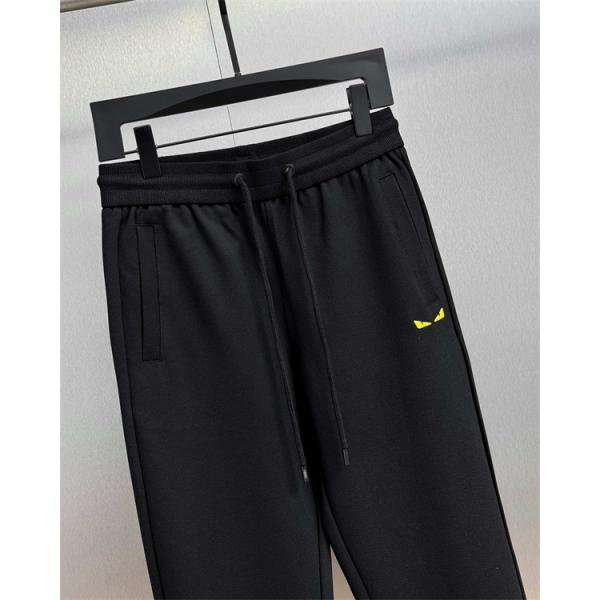  2025秋冬注目・軽量ストレッチ モンスターアイ スウェットパンツ FENDI フェンディ コピー 新入荷