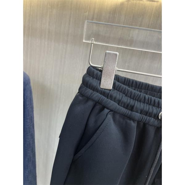 2025秋冬最旬・存在感 モンスターアイ FENDI フェンディ コピー スウェットパンツ オススメ商品