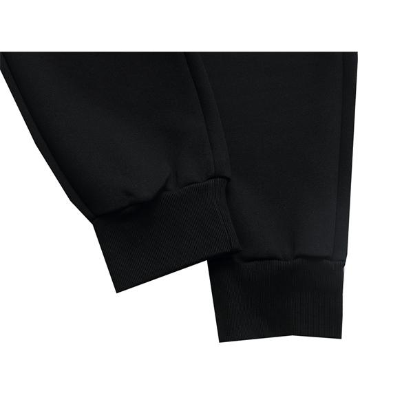 FENDI フェンディ コピー 2025秋冬注目度・動きやすい快適 Fロゴ スウェットパンツ 新作人気