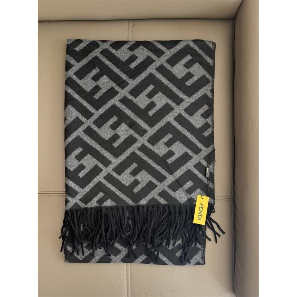 2025秋冬新作・ソフト質感ストール 人気急上昇 FENDI フェンディ スーパーコピー