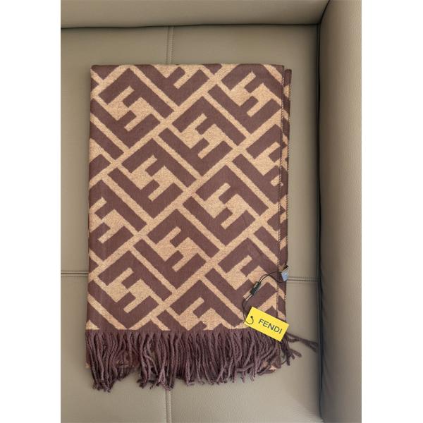 2025秋冬新作・ソフト質感ストール 人気急上昇 FENDI フェンディ スーパーコピー